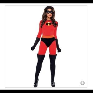 Mr & Mrs Incredible costumes