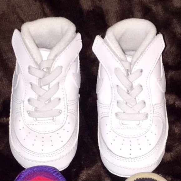 soft sole nike baby shoes