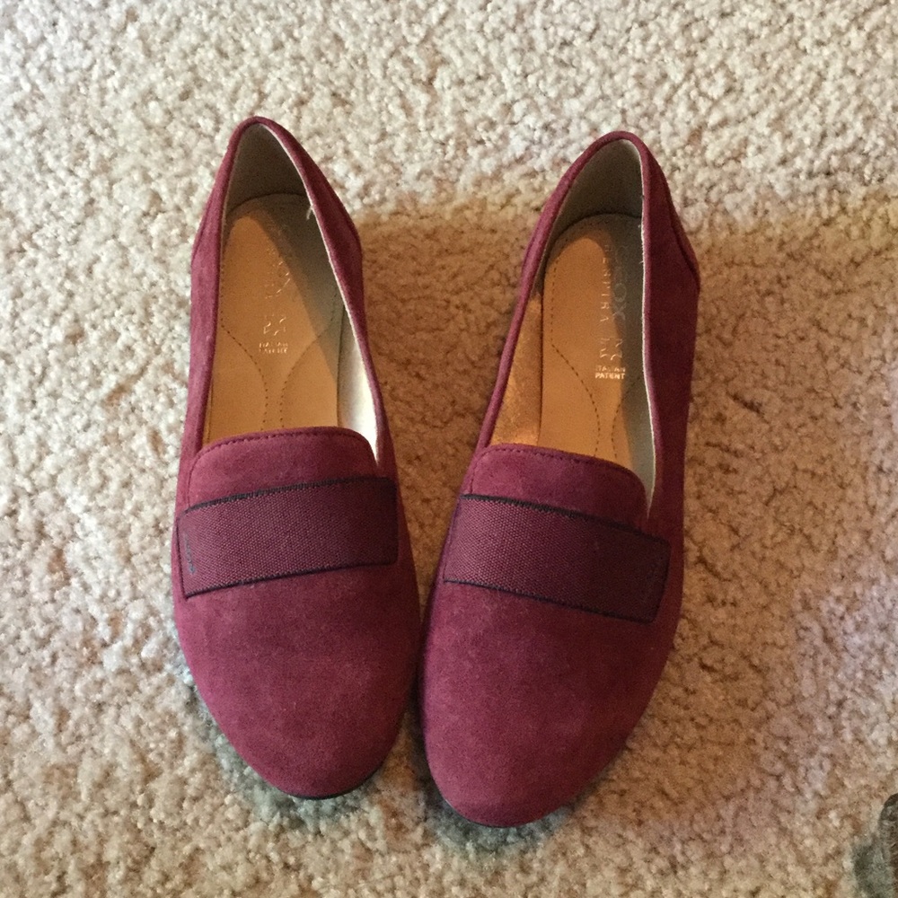 New GEOX burgundy loafers