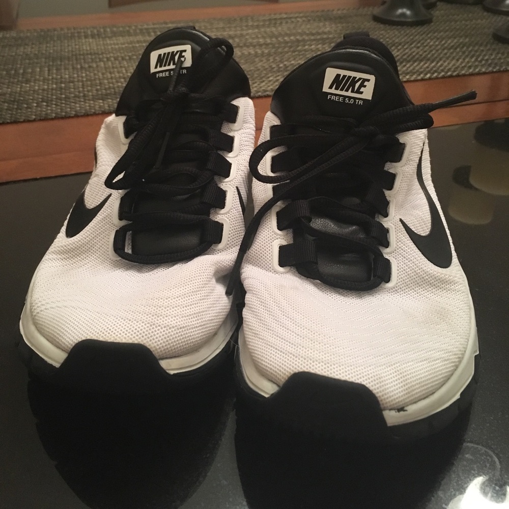 Tennis Shoes