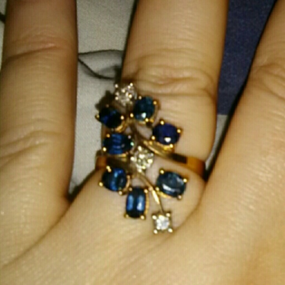 💜14k gold diamond and Sapphire ring - Picture 2 of 6