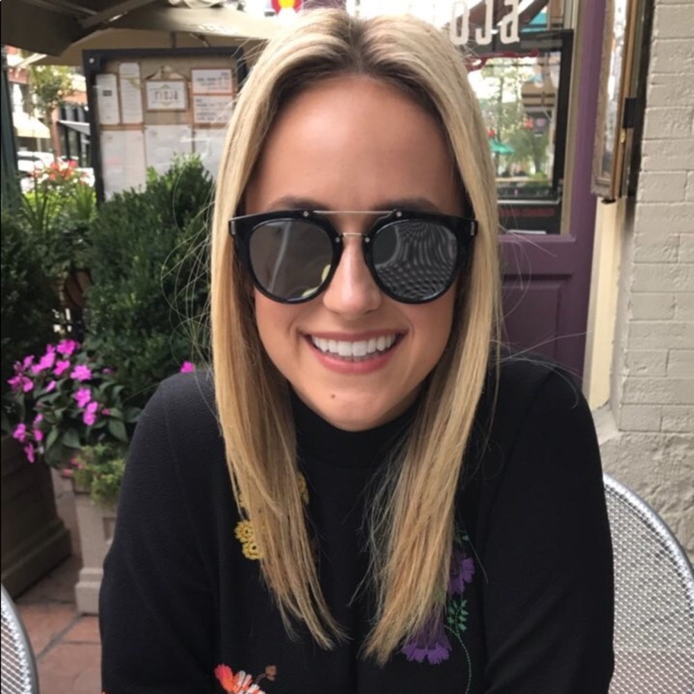 Meet your Posher, Sarah