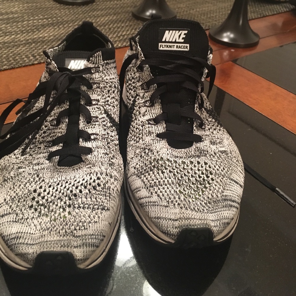 Tennis Shoes