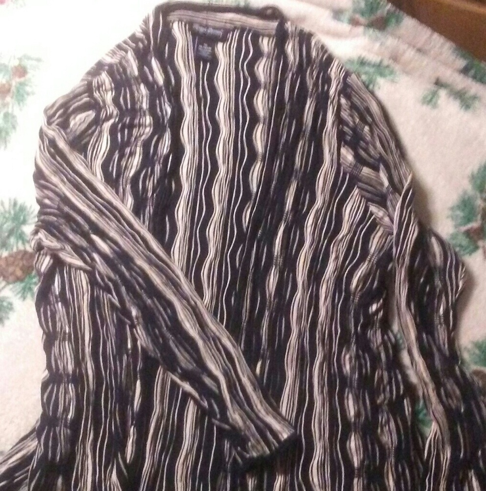 Great cardigan size 1X