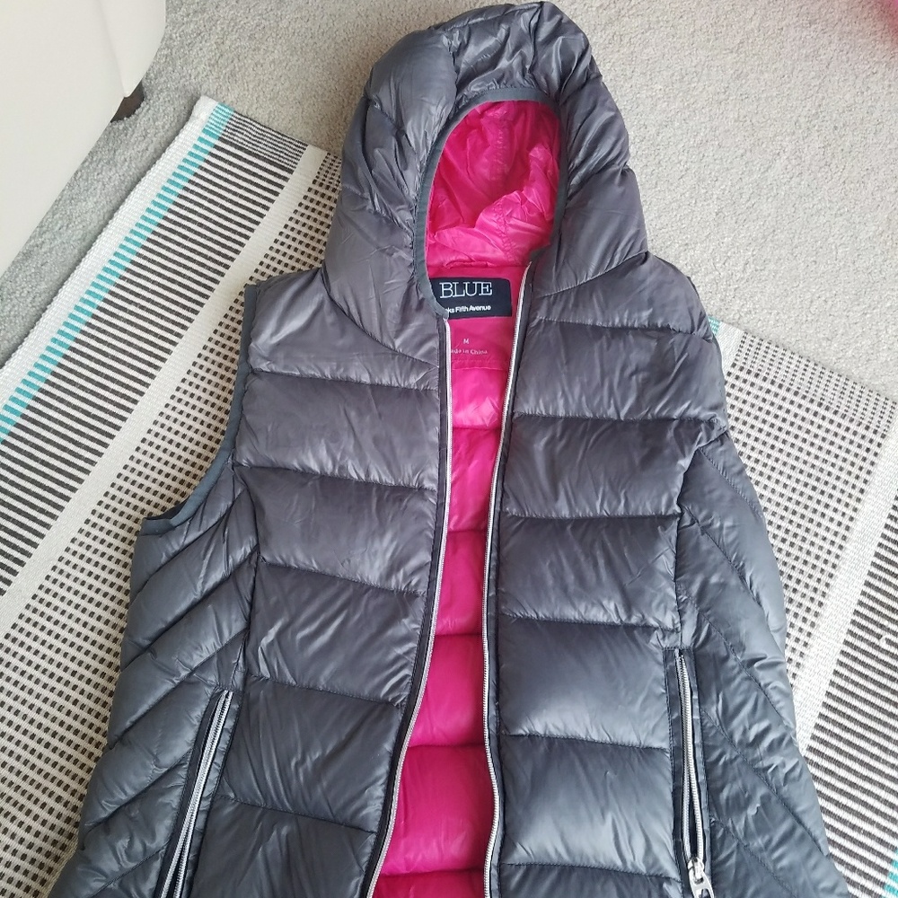 Packable puff vest