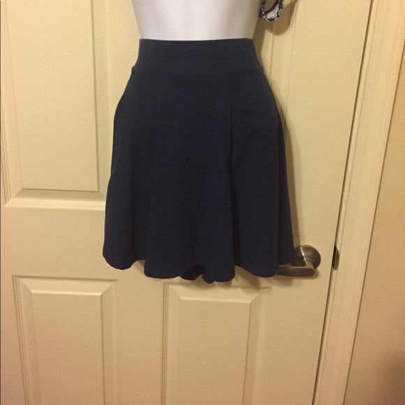 Skater skirt - Picture 2 of 2