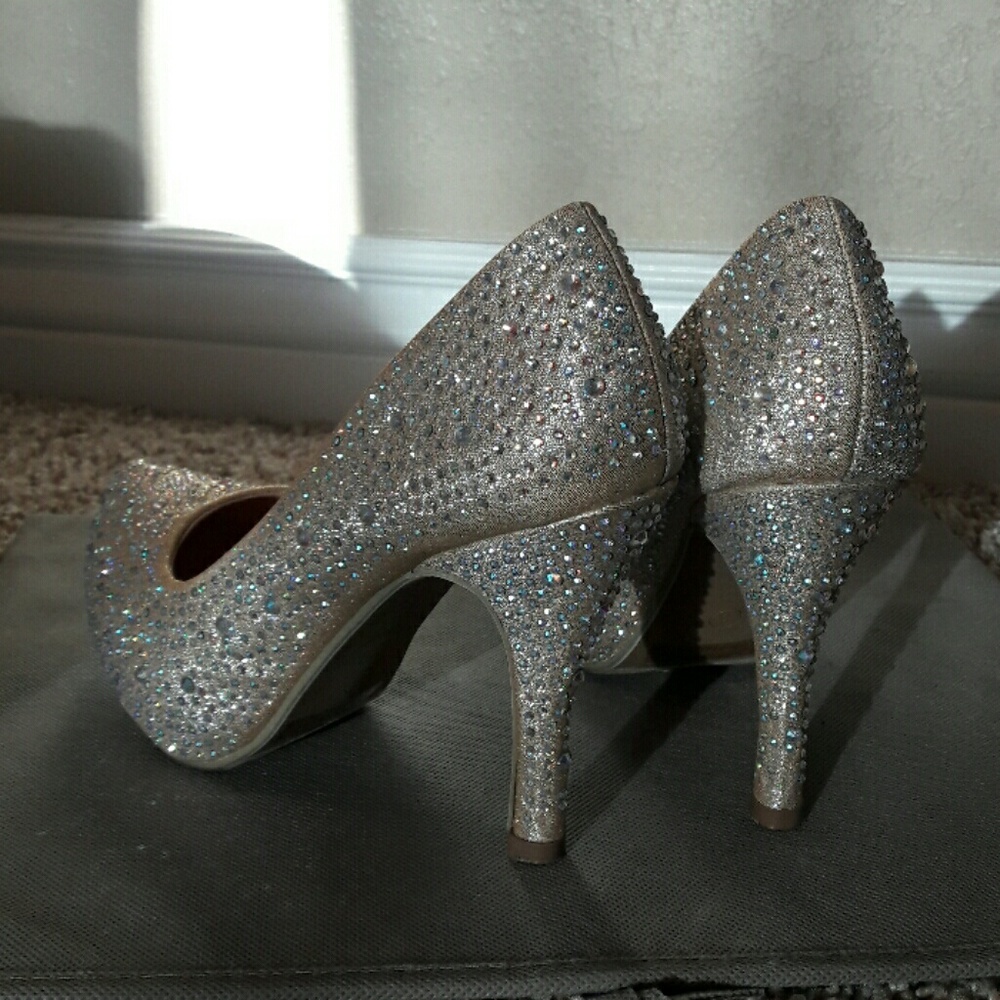 Womens Gliter Glam rhinestone heels.