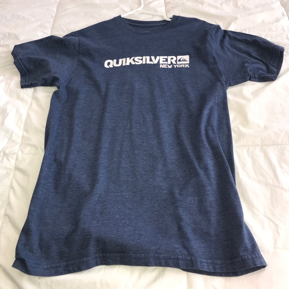 Men's Quiksilver navy-blue t-shirt (Medium)