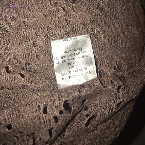 NWT elegant top - Picture 5 of 6