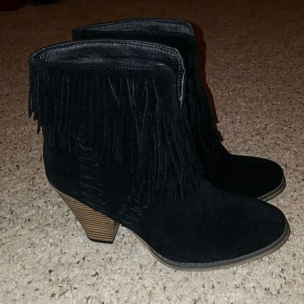 Nature Breeze Fringe Heeled Boots Size 8.5