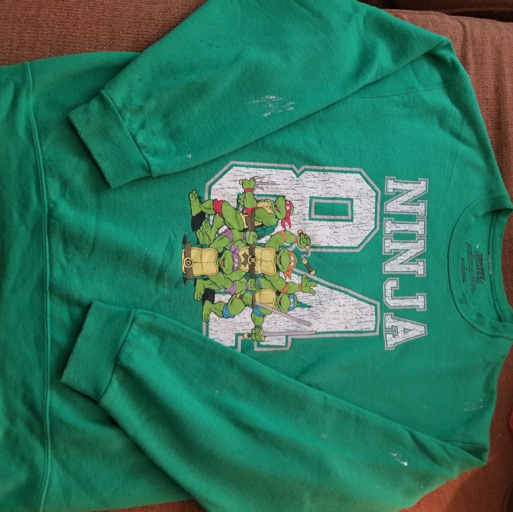 Women's sweater
