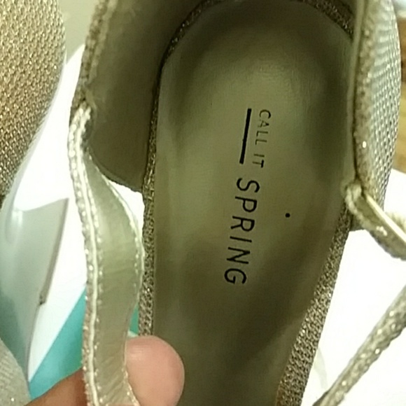 Call it spring heels - Picture 4 of 6