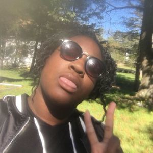 Meet your Posher, Brianna