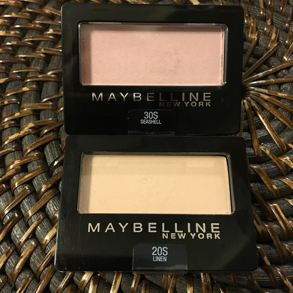 FREE GIFT! NWT Maybelline New York Eyeshadows - Picture 2 of 5