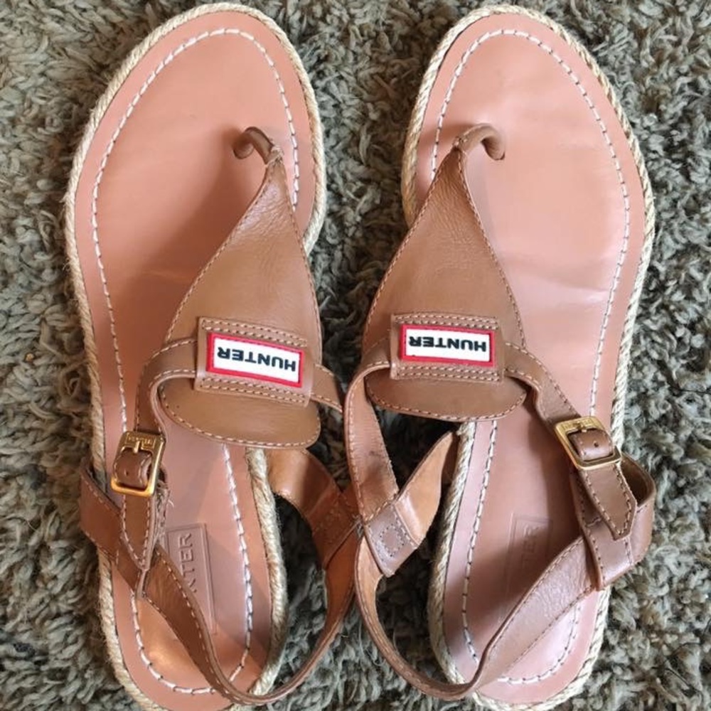 Hunter sandals