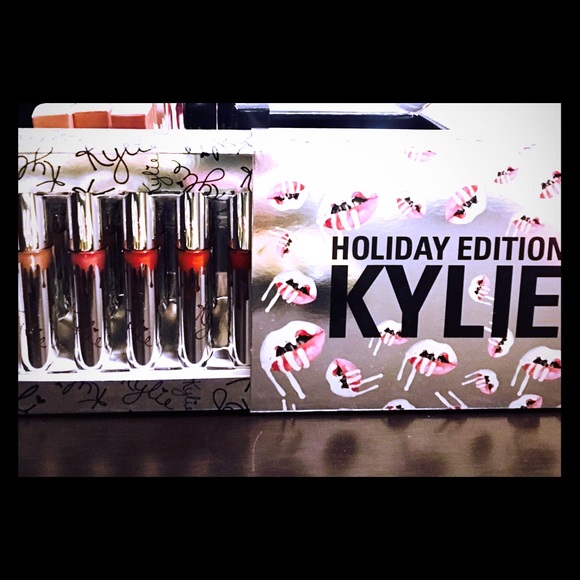 Kylie Holiday lip set - Picture 1 of 1