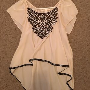 Flowy flower lace top