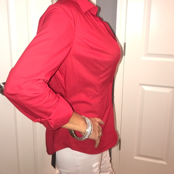 NWT red button down - Picture 5 of 8