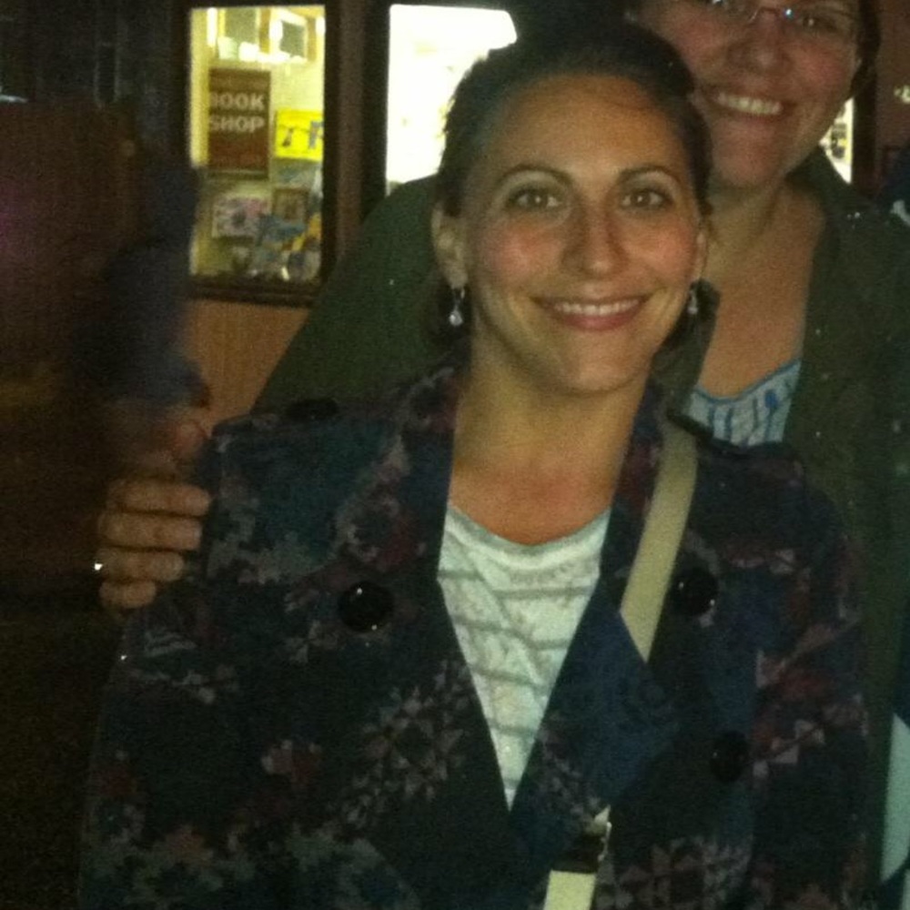 Meet your Posher, Holly