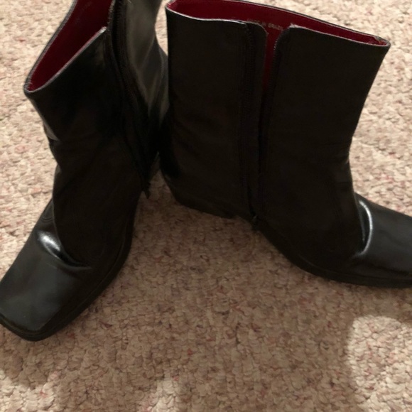 BCBG ankle boots - Picture 3 of 4