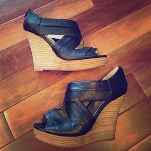 Brand New Seychelles Wedge