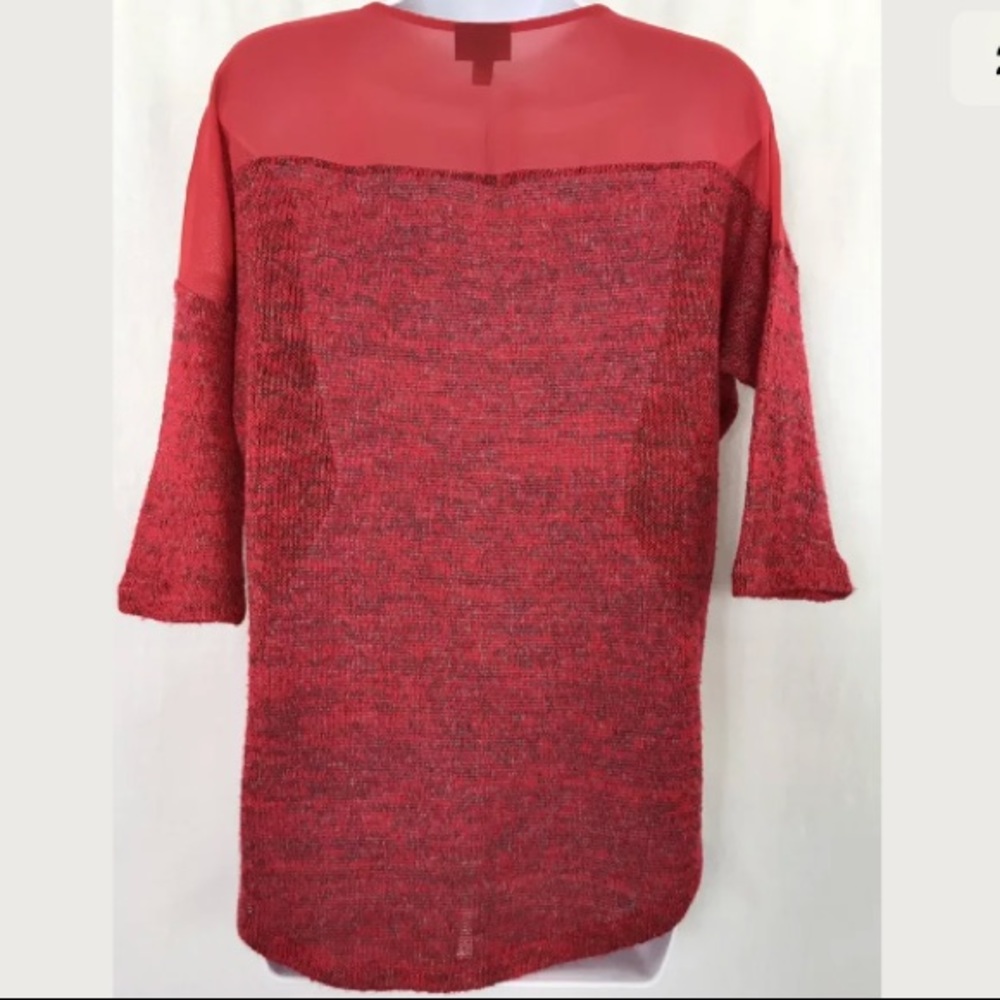 Lightweight Knit Hi-Low Top 3/4 Sleeve