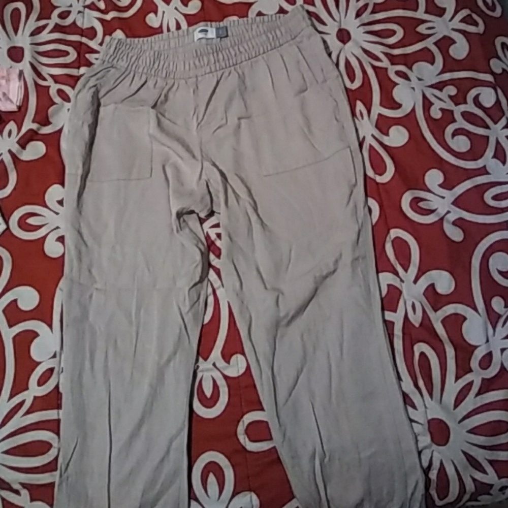 NWOT Old Navy joggers