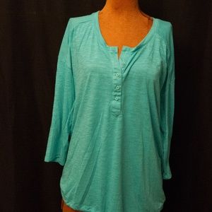Teal top