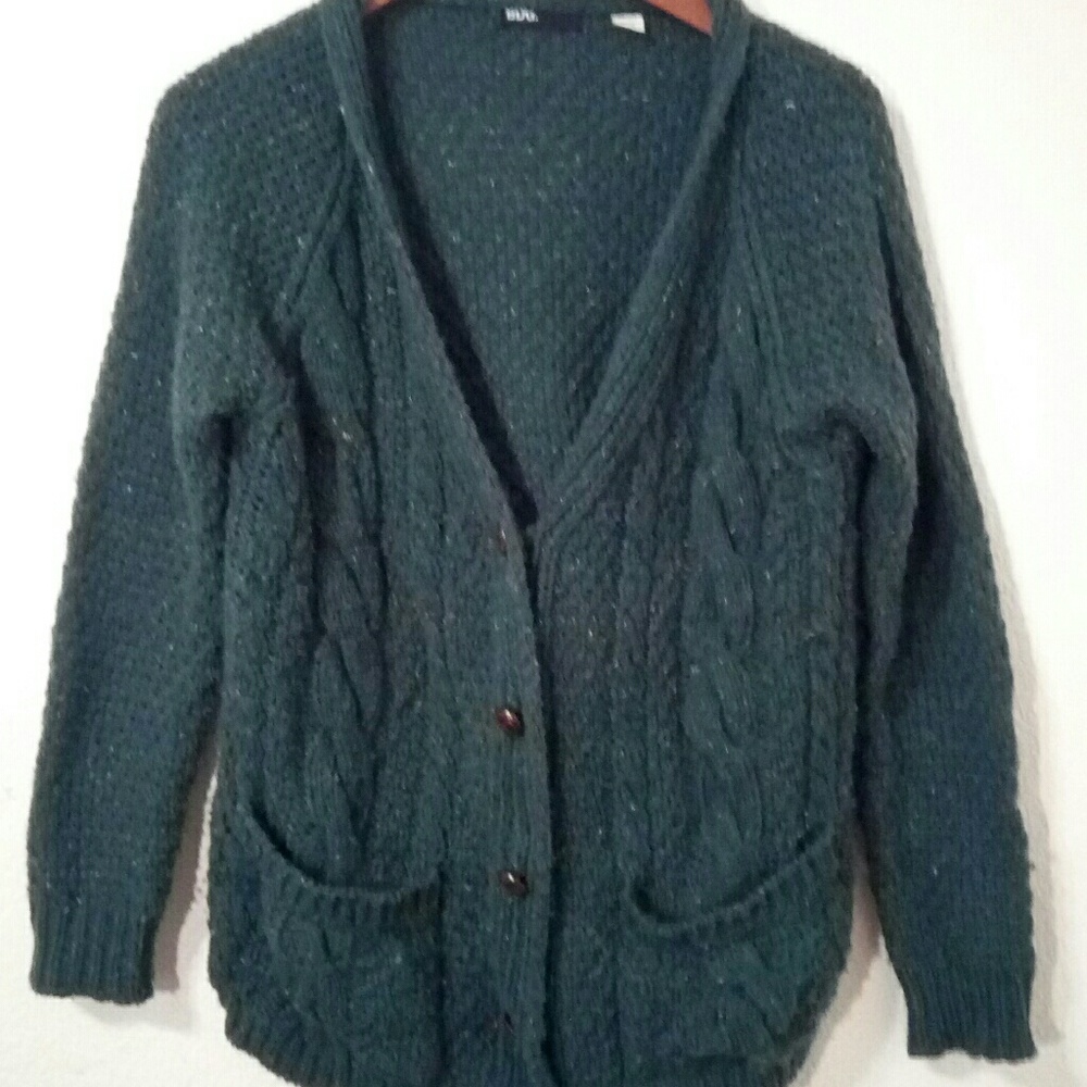 Knit cardigan