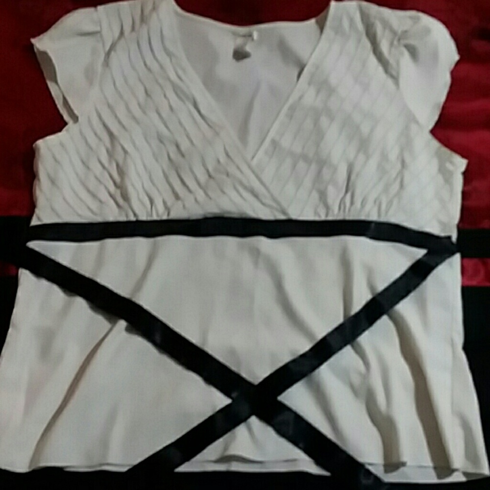 Women's blouse