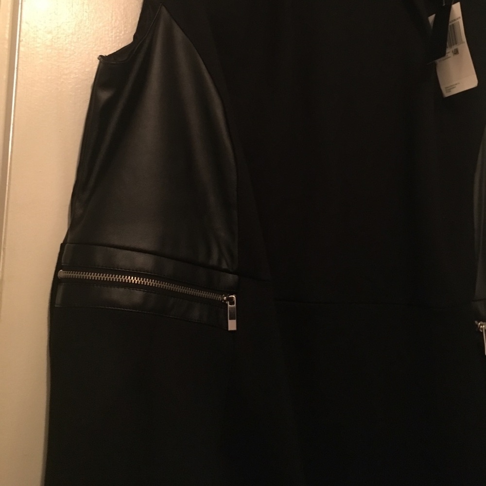 Zipper Dress - Picture 3 of 3