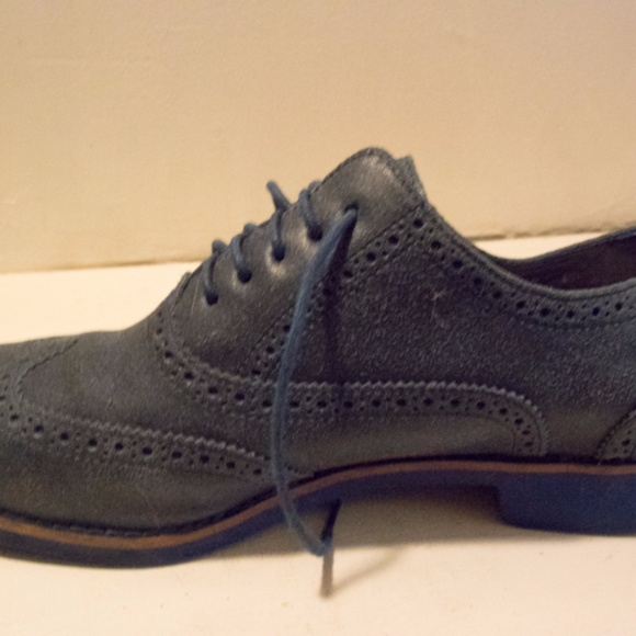 Cole Haan Blue Oxfords -Excellent Condition - Picture 3 of 4