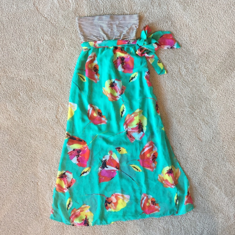 Flattering print maxi dress, stripes and flowers