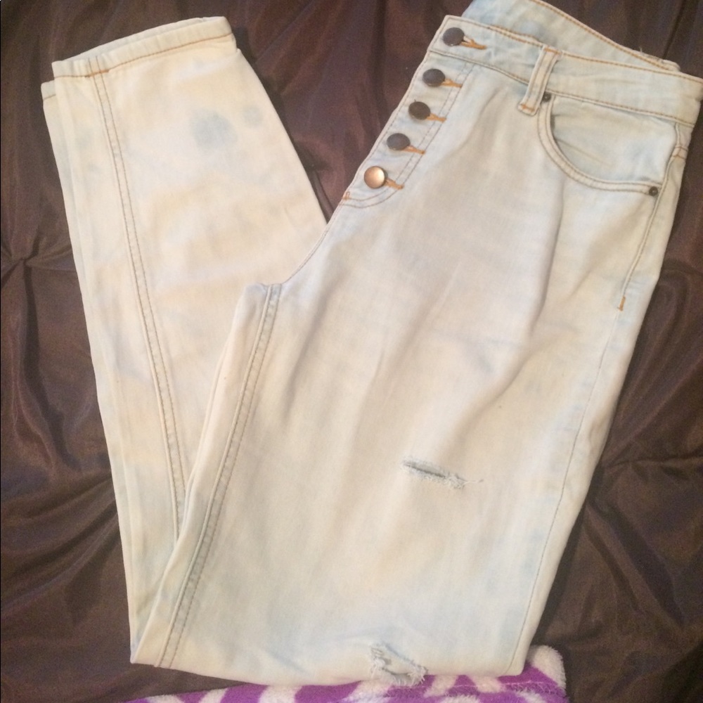 Lightwash skinny jeans