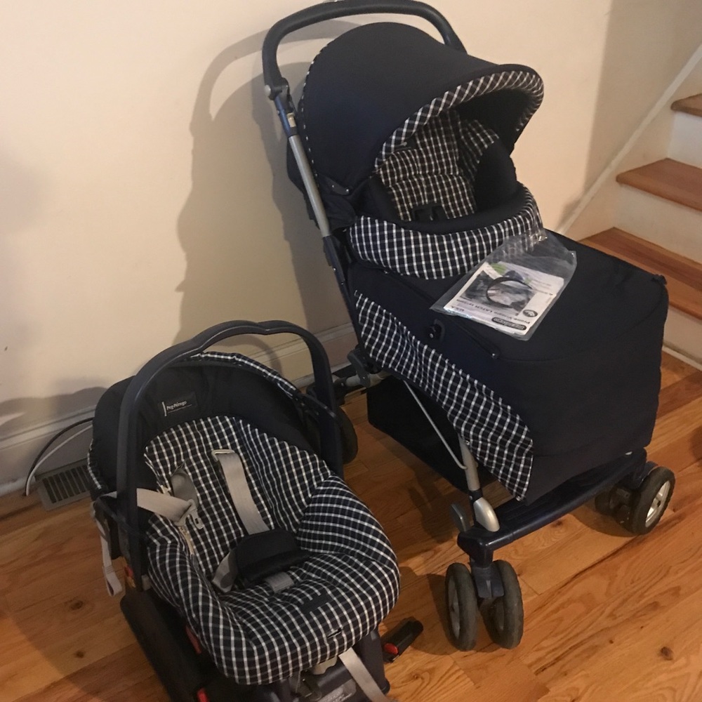 Britax car seat and stroller set