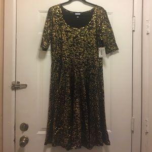Vintage holiday LuLaRoe Nicole 2xl black and gold