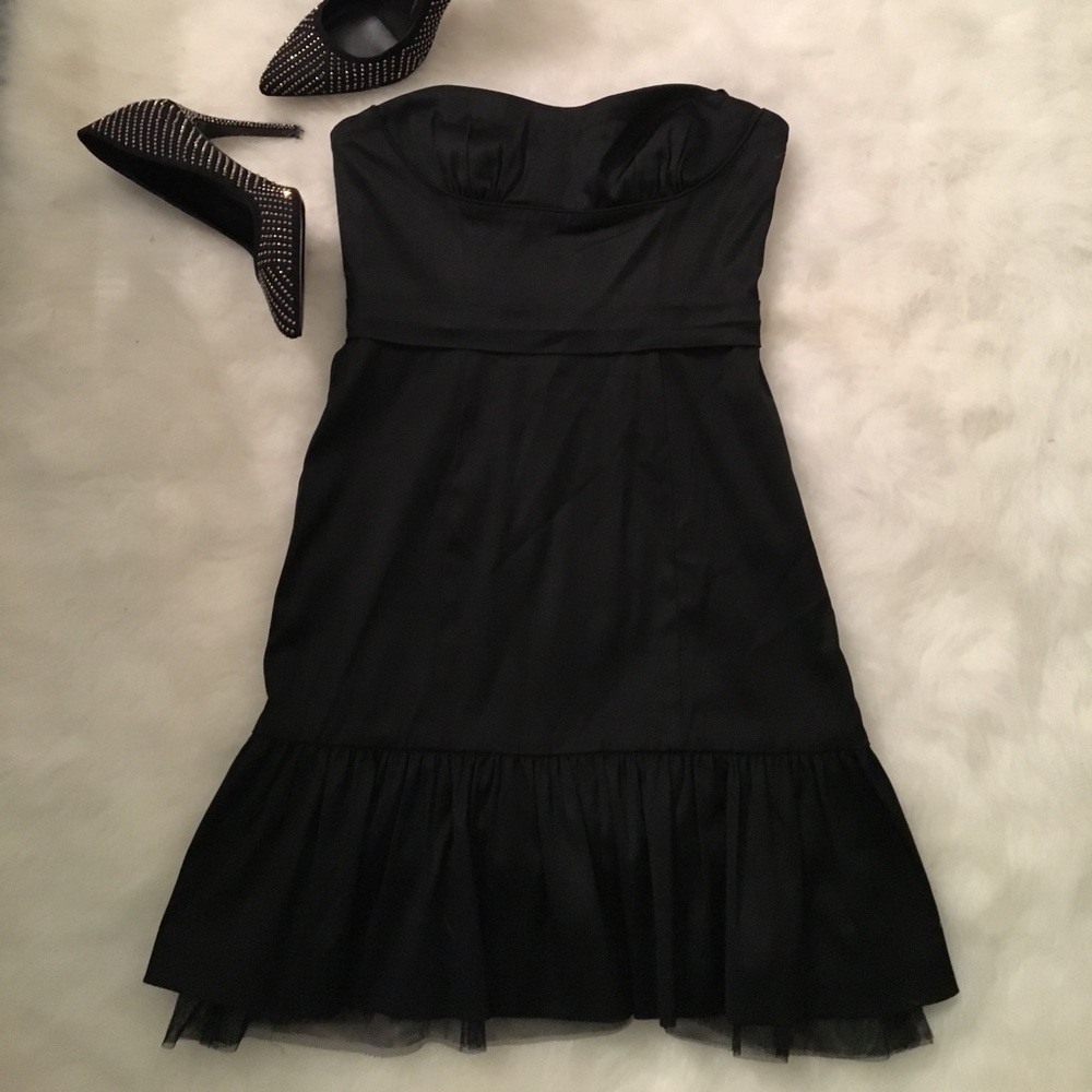 NWT BCBGMaxAzria Black Strapless Gown