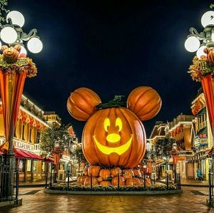 Meet your Posher, Michot