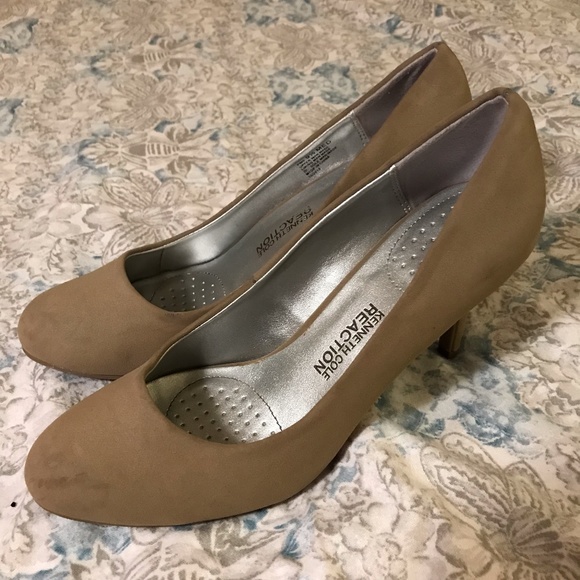 Kenneth Cole Reaction Tan Faux Suede High Heels - Picture 1 of 6