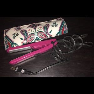 Travel Straightener