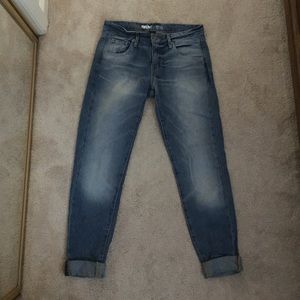 Mossimo Boyfrined jeans