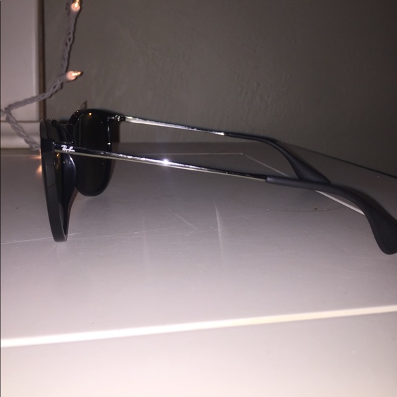 Ray-Ban sunglasses main image 5