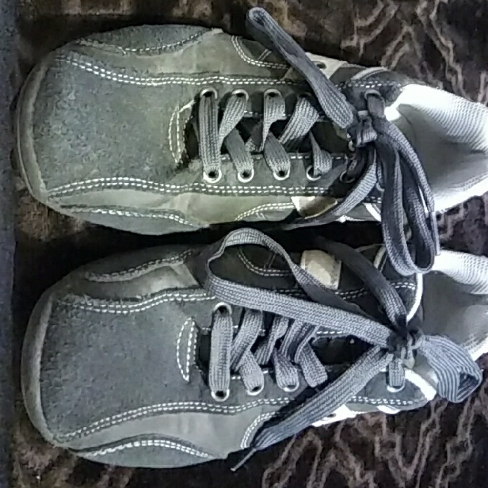 Perry Ellis casual shoes