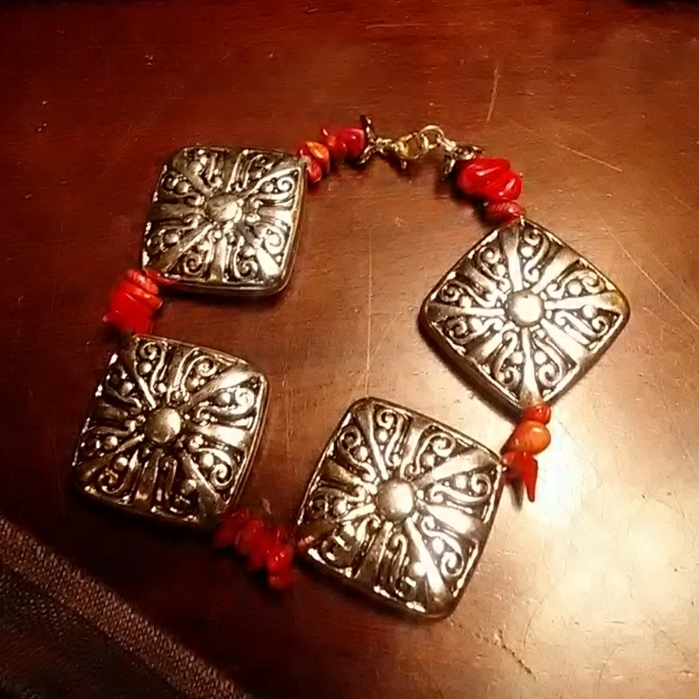 Native American coral and silver tone bracelet