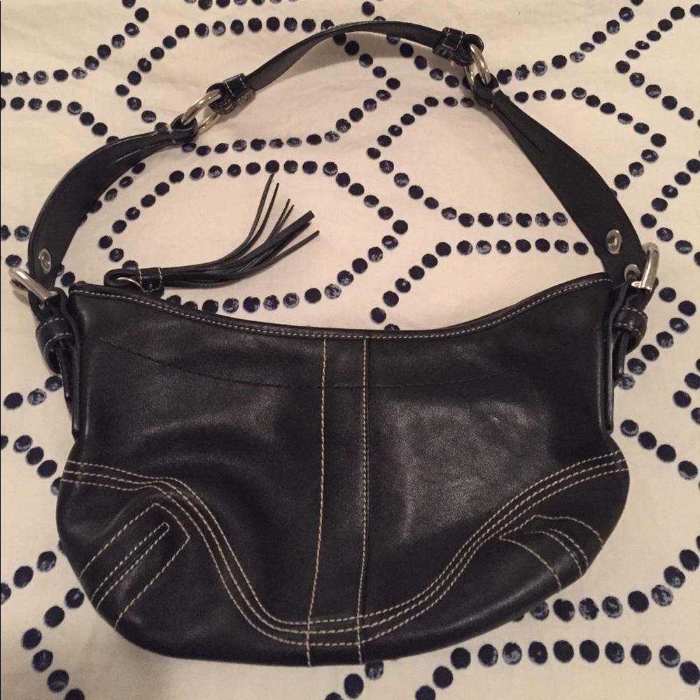 Black leather Coach hobo/slouch bag