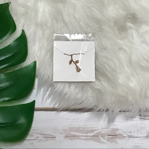 Accessories - Rose Gold Rose Necklace