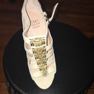 Nude shoes with gold beading