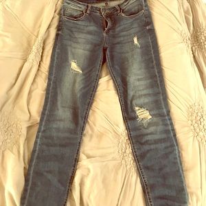 Stitch-fix distressed cropped jeans