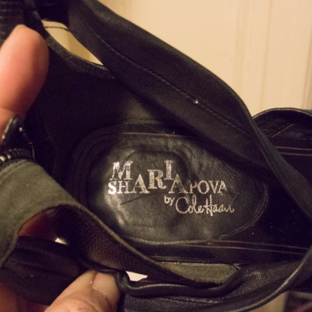 SOLD Cole Haan Flat Sandals 10