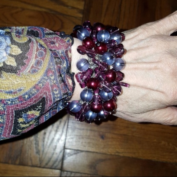 NICOLE MILLER Beaded Multicolored Stretch Bracelet - Picture 3 of 5